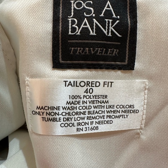 Men’s Bundle of Jos.A.Bank dress shorts 2 pairs+ free pair of Izod shorts. S 40 - Picture 5 of 14